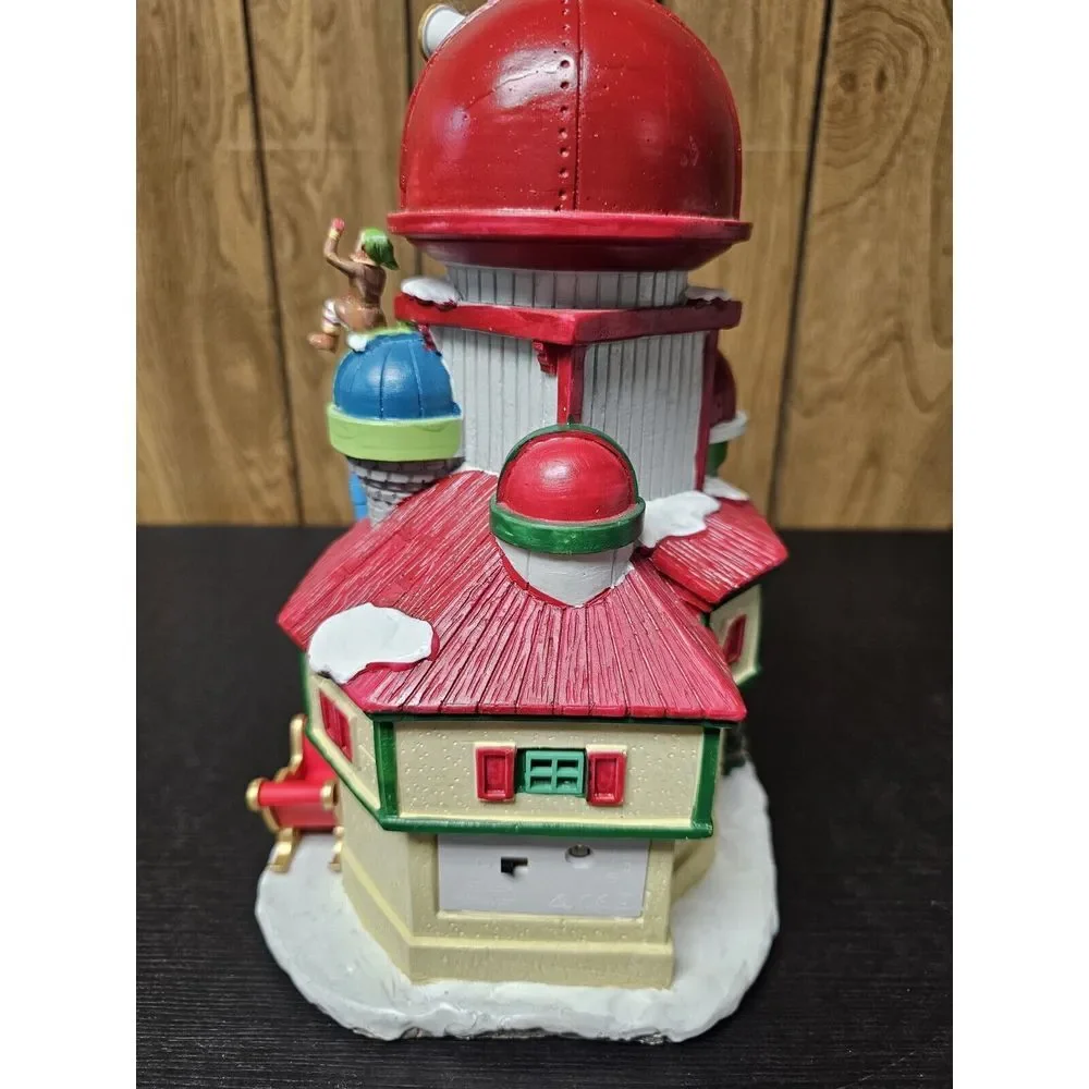 Lemax 2022 Christmas Village Santa's Stratospheric Observatory, Lighted‎ READ